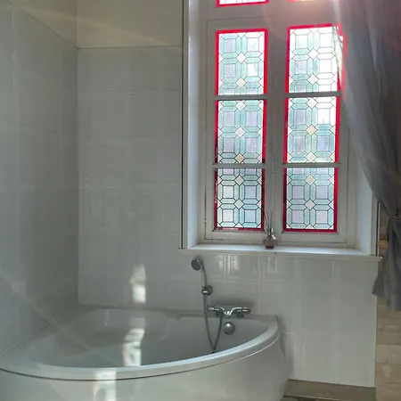 Le Jardin Du Clocheton, Jardin Et Parkings Prives, Centre Apartment Etretat