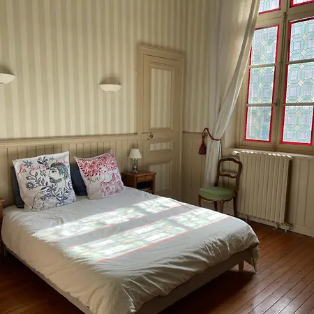 Le Jardin Du Clocheton, Jardin Et Parkings Prives, Centre Apartment